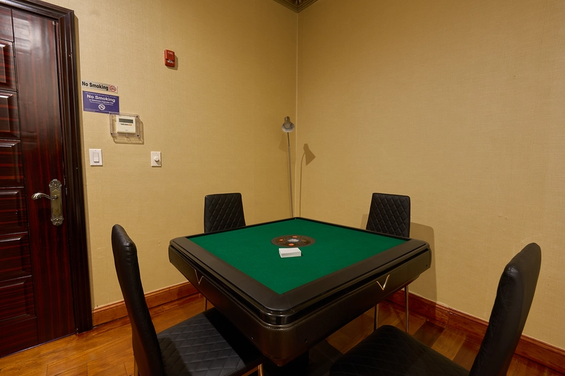 Mahjong table